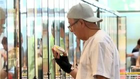 VIDEO Plafonarea prețurilor la alimente. O măsură inutilă care agravează inflația, avertizează experții